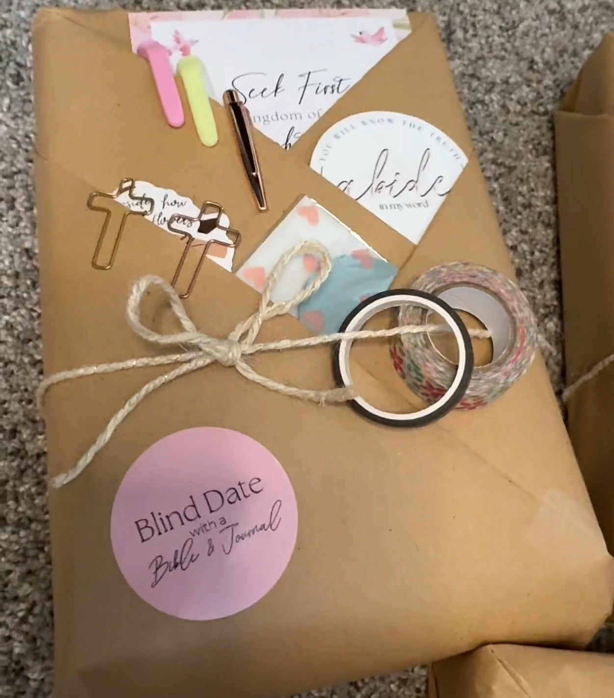 Blind Date with Jesus : Bible & Journal Set