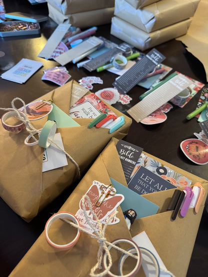 Blind Date with Jesus : Bible & Journal Set